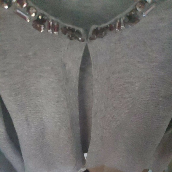 Banana Republic Small rhinestones Sweater Gray - Picture 5 of 6